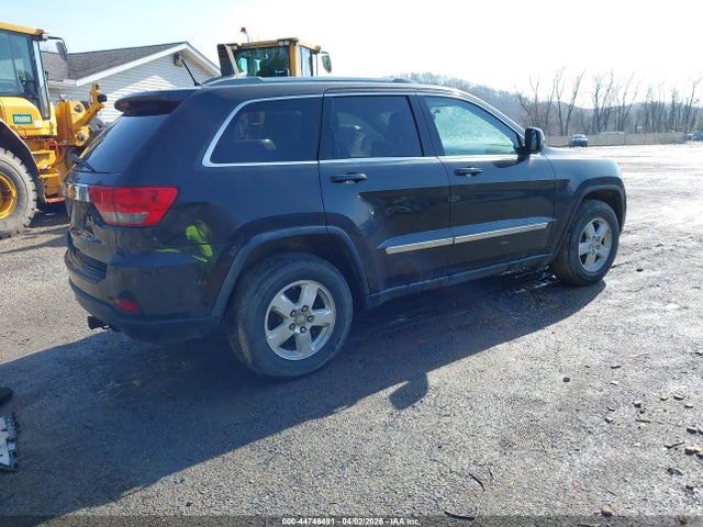 2011 JEEP GRAND CHEROKEE 1J4RR4GG8BC609260 Photo 3
