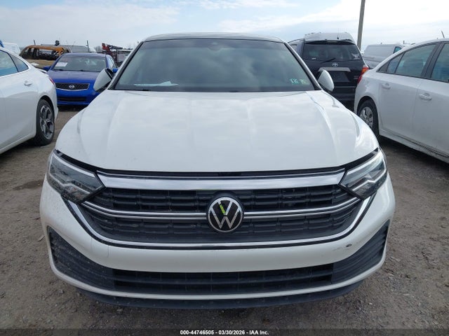 44746505 :رقم المزاد ، 3VW7M7BU5PM035505 vin ، 2023 Volkswagen Jetta 1.5t Se مزاد بيع