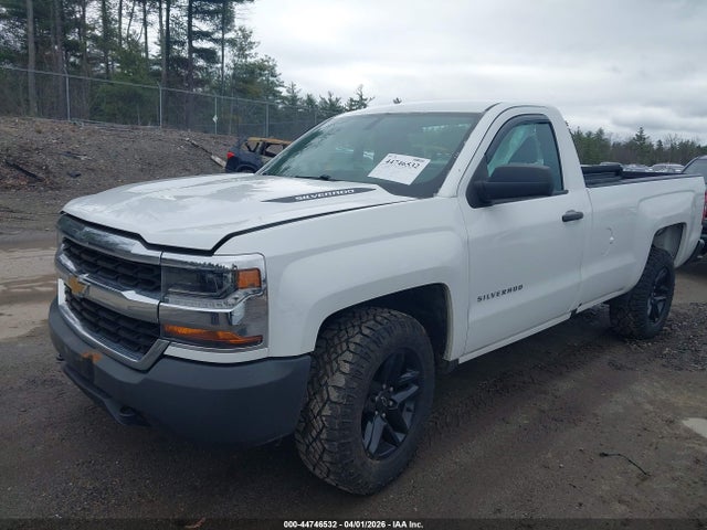 1GCNCNEH2JZ380061 Chevrolet Silverado 1500 Wt