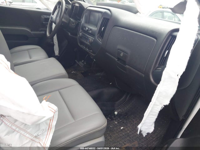 1GCNCNEH2JZ380061 Chevrolet Silverado 1500 Wt