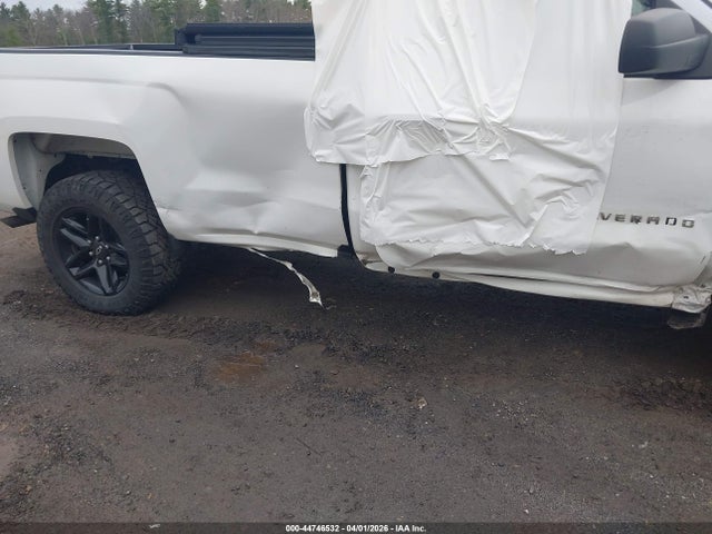1GCNCNEH2JZ380061 Chevrolet Silverado 1500 Wt