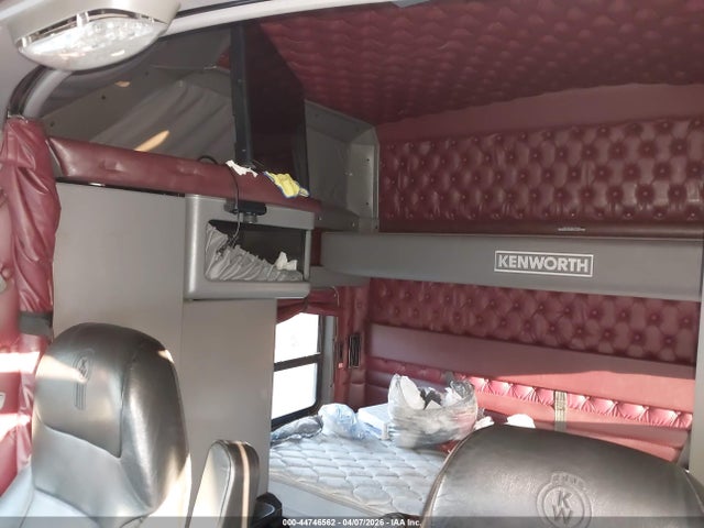 Auction sale of the 2020 Kenworth W900, vin: 1XKWD49X0LR422781, lot number: 44746562