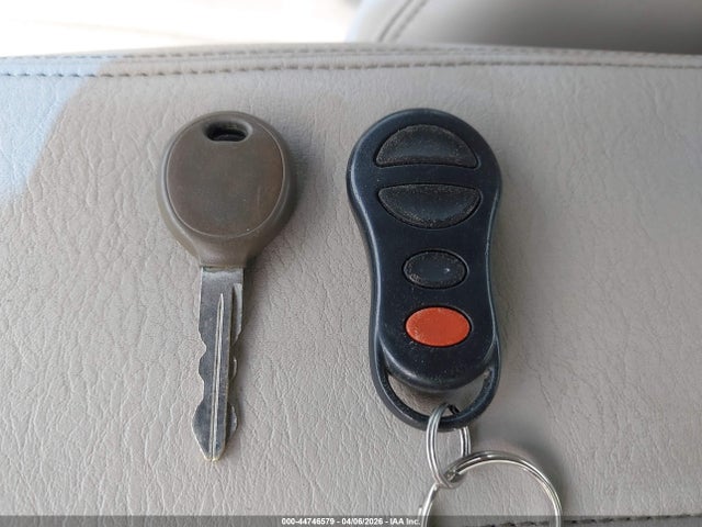 Продаж на аукціоні авто 2001 Chrysler 300m, vin: 2C3AE66G71H624182, номер лоту: 44746579