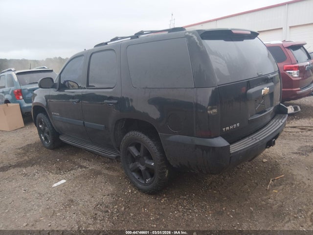 2007 CHEVROLET TAHOE 1GNFC13057R210058 Photo 2