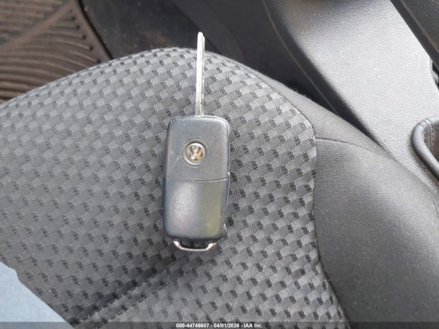 44746607 :رقم المزاد ، 3VW2K7AJXBM357332 vin ، 2011 Volkswagen Jetta 2.0l S مزاد بيع