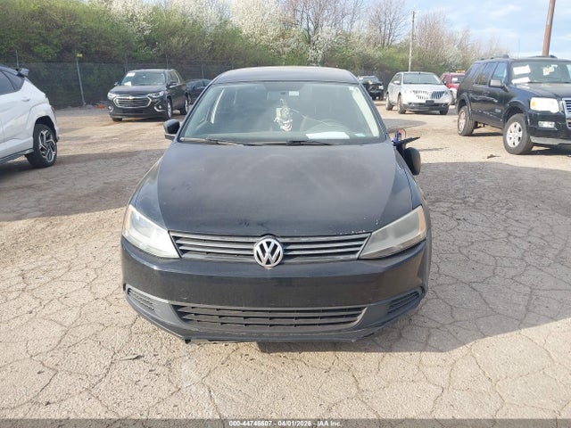 44746607 :رقم المزاد ، 3VW2K7AJXBM357332 vin ، 2011 Volkswagen Jetta 2.0l S مزاد بيع
