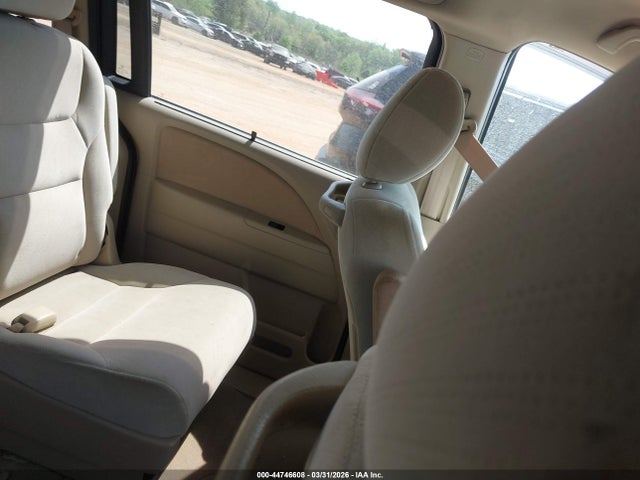 44746608 :رقم المزاد ، 5FNRL3H25AB004683 vin ، 2010 Honda Odyssey Lx مزاد بيع