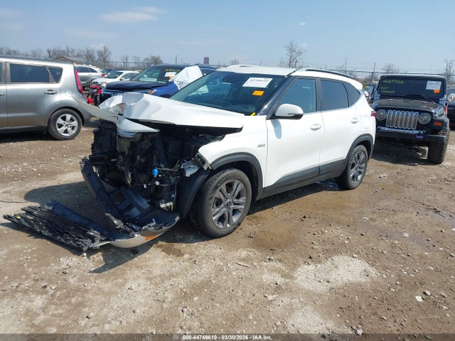 44746610 :رقم المزاد ، KNDEUCAA7P7453987 vin ، 2023 Kia Seltos S مزاد بيع