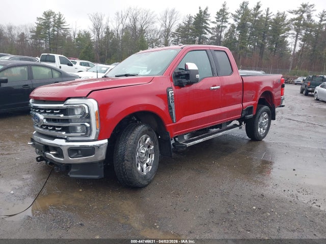 Ford F-250 Lariat 2023 1FT8X2BN1PEC47589 Image 2