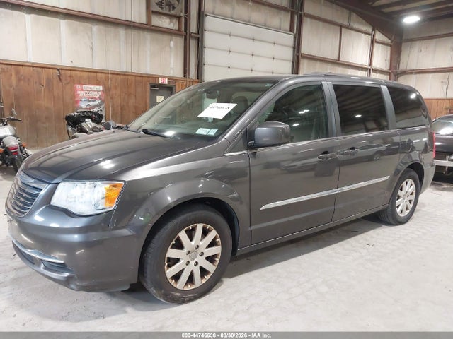Продажа на аукционе авто 2016 Chrysler Town & Country Touring, vin: 2C4RC1BGXGR300210, номер лота: 44746638