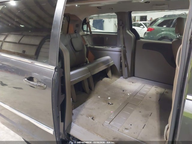 Продажа на аукционе авто 2016 Chrysler Town & Country Touring, vin: 2C4RC1BGXGR300210, номер лота: 44746638