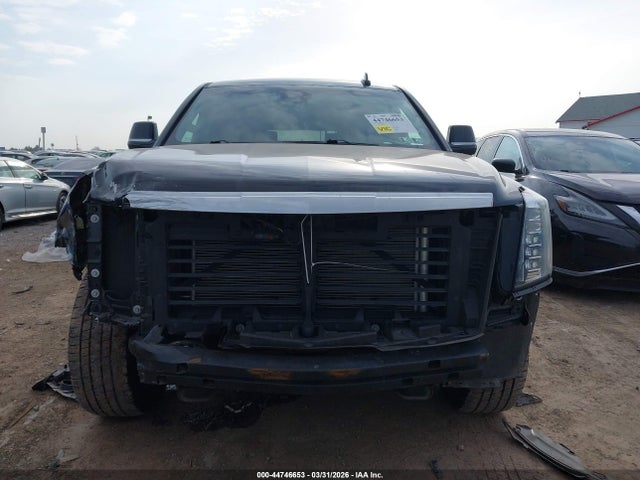 Продаж на аукціоні авто 2019 Cadillac Escalade Esv Luxury, vin: 1GYS4HKJ9KR161683, номер лоту: 44746653