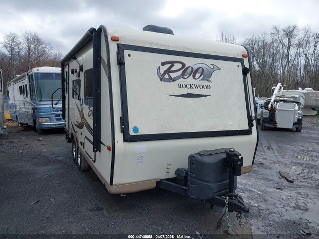 44746658 :رقم المزاد ، 4X4TRLU29HZ143756 vin ، 2017 Rockwood Travel Trailer مزاد بيع