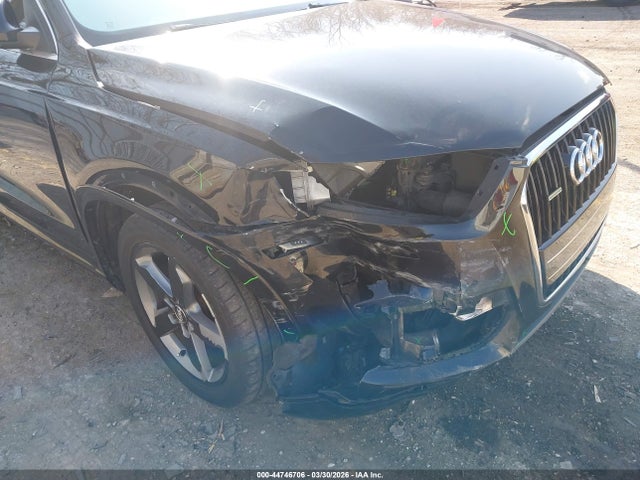 Продаж на аукціоні авто 2015 Audi Q3 2.0t Premium Plus, vin: WA1EFCFS2FR011739, номер лоту: 44746706