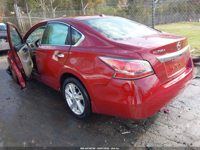 2015 Nissan Altima 2.5 Sl მანქანა იყიდება აუქციონზე, vin: 1N4AL3AP7FN394610, აუქციონის ნომერი: 44746755