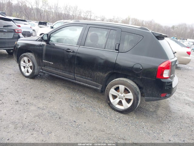 2012 JEEP COMPASS 1C4NJDBB5CD599161 Photo 2