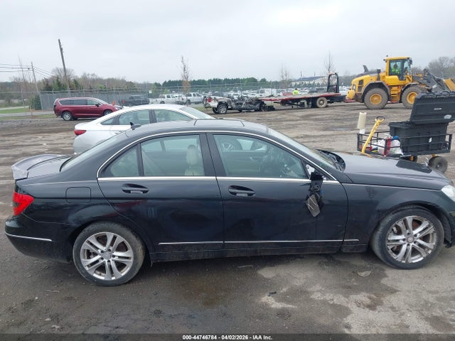 Aukcja sprzedaży 2014 Mercedes-benz C 300 Luxury 4matic, vin: WDDGF8AB2ER311014, numer aukcji: 44746784