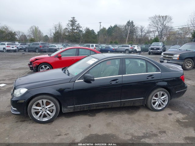 Aukcja sprzedaży 2014 Mercedes-benz C 300 Luxury 4matic, vin: WDDGF8AB2ER311014, numer aukcji: 44746784