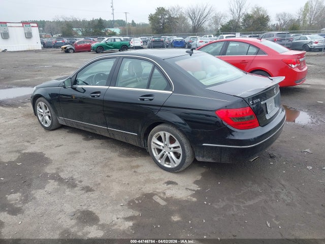 Aukcja sprzedaży 2014 Mercedes-benz C 300 Luxury 4matic, vin: WDDGF8AB2ER311014, numer aukcji: 44746784