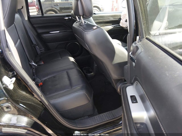 44746791 :رقم المزاد ، 1C4NJCEA9FD209762 vin ، 2015 Jeep Compass High Altitude Edition مزاد بيع