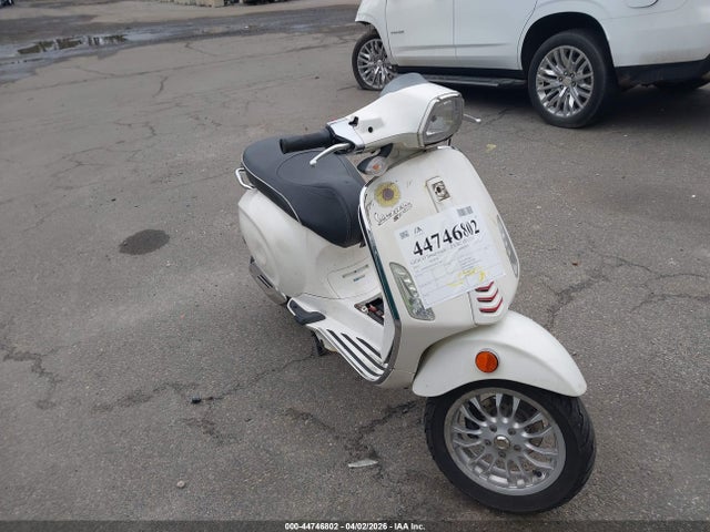 2015 ZAPM818G9F5401199 главное изображение