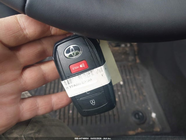 Toyota Bz Xle 2026 JTMBDAFB0TA001398 Image 11