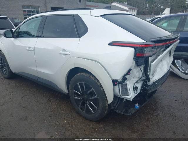 Toyota Bz Xle 2026 JTMBDAFB0TA001398 Image 3