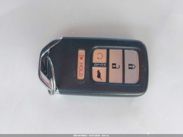 Продажа на аукционе авто 2017 Honda Pilot Touring, vin: 5FNYF6H97HB073841, номер лота: 44746823