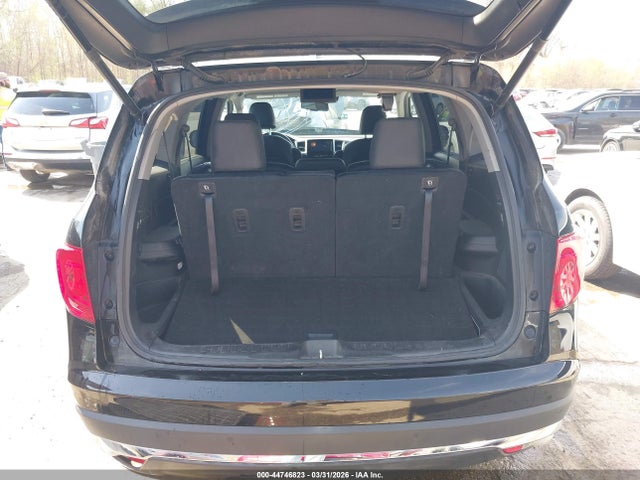 Продажа на аукционе авто 2017 Honda Pilot Touring, vin: 5FNYF6H97HB073841, номер лота: 44746823