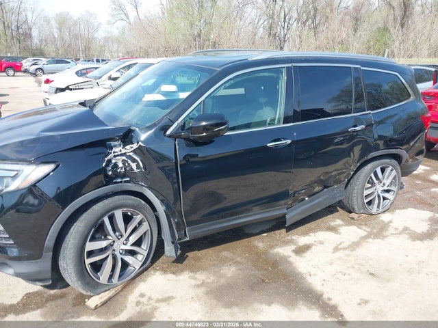 Продажа на аукционе авто 2017 Honda Pilot Touring, vin: 5FNYF6H97HB073841, номер лота: 44746823
