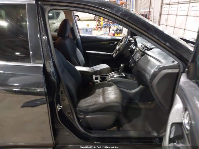 Nissan ROGUE SV 2017 5N1AT2MT8HC762882 Image 5