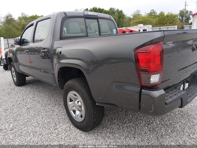 5TFAX5GN0JX117231 Toyota Tacoma Sr