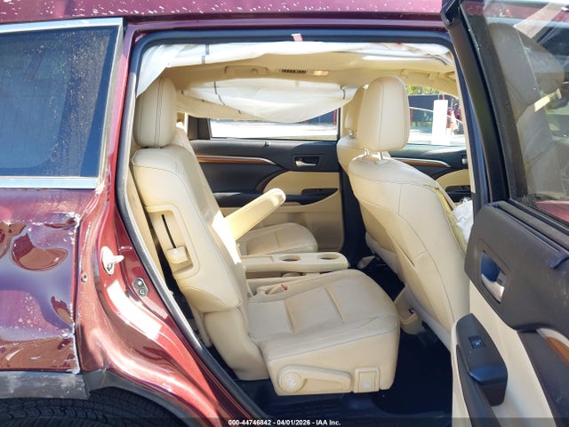 Продажа на аукционе авто 2017 Toyota Highlander Limited, vin: 5TDDZRFH8HS463960, номер лота: 44746842