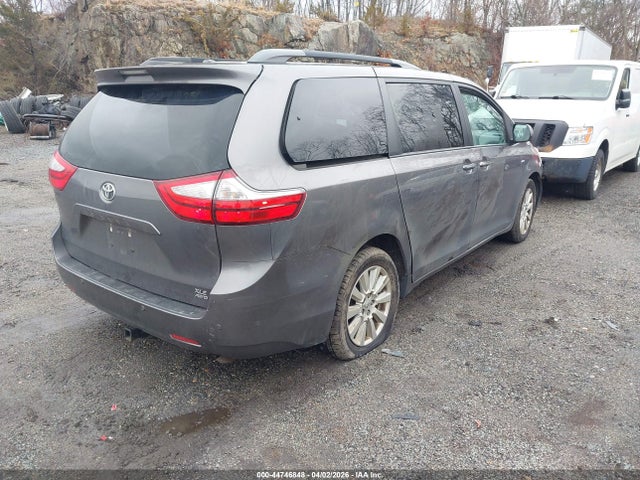 2017 TOYOTA SIENNA 5TDDZ3DC7HS148538 Photo 3