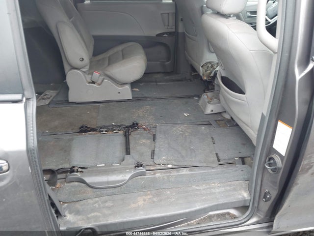 2017 TOYOTA SIENNA 5TDDZ3DC7HS148538 Photo 7