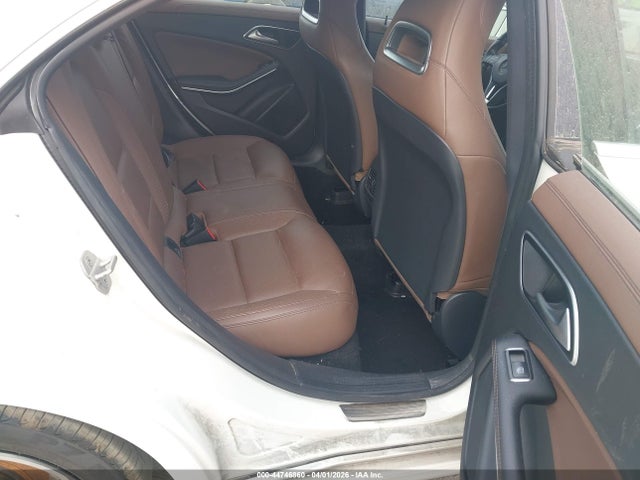 Продажа на аукционе авто 2014 Mercedes-benz Cla 250, vin: WDDSJ4EB2EN054049, номер лота: 44746860