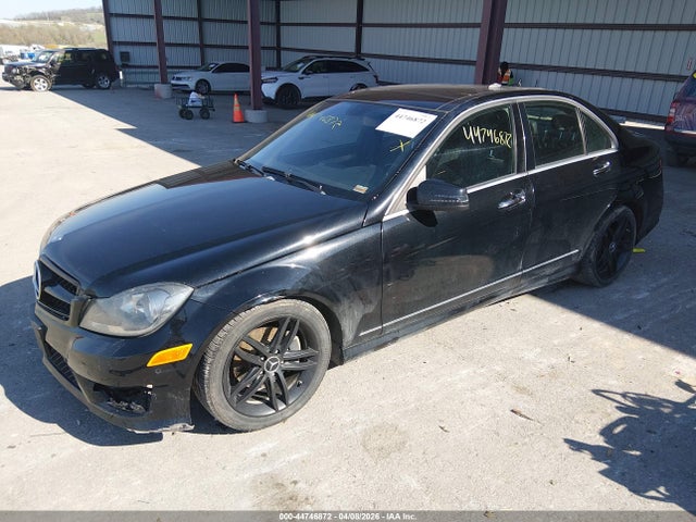 44746872 :رقم المزاد ، WDDGF4HB3DA806091 vin ، 2013 Mercedes-benz C 250 Sport مزاد بيع