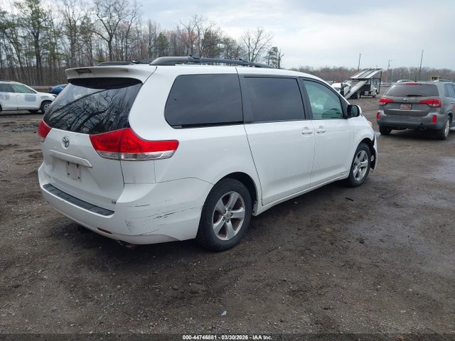 2012 TOYOTA SIENNA 5TDKK3DC9CS277188 Photo 3