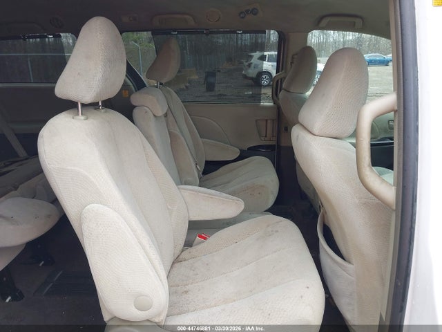 2012 TOYOTA SIENNA 5TDKK3DC9CS277188 Photo 7