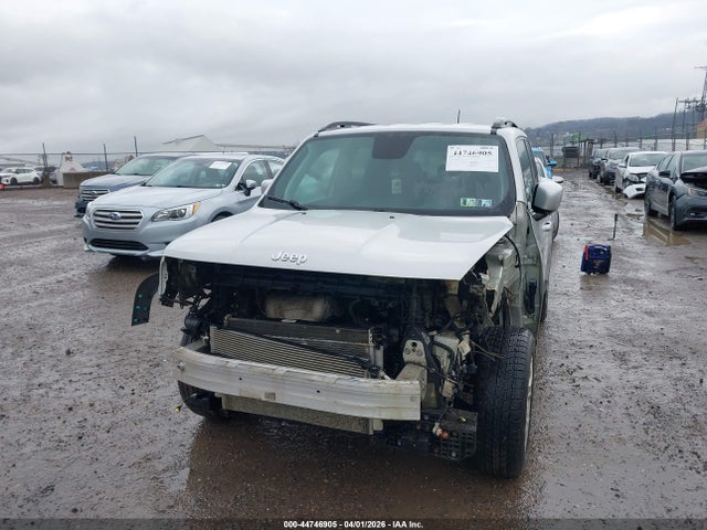 2018 Jeep Renegade Latitude 4x4 მანქანა იყიდება აუქციონზე, vin: ZACCJBBB9JPJ02555, აუქციონის ნომერი: 44746905