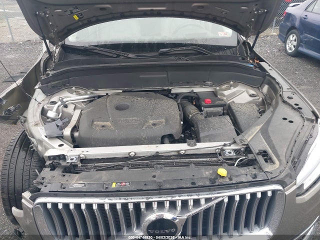 44746930 :رقم المزاد ، YV4A221L2N1776115 vin ، 2022 Volvo Xc90 T6 Inscription 6 Passenger مزاد بيع