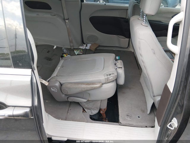 2018 CHRYSLER PACIFICA 2C4RC1FG5JR122059 Photo 7
