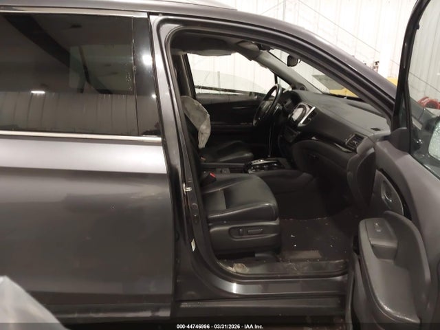 Aukcja sprzedaży 2016 Honda Pilot Touring, vin: 5FNYF6H9XGB127776, numer aukcji: 44746996