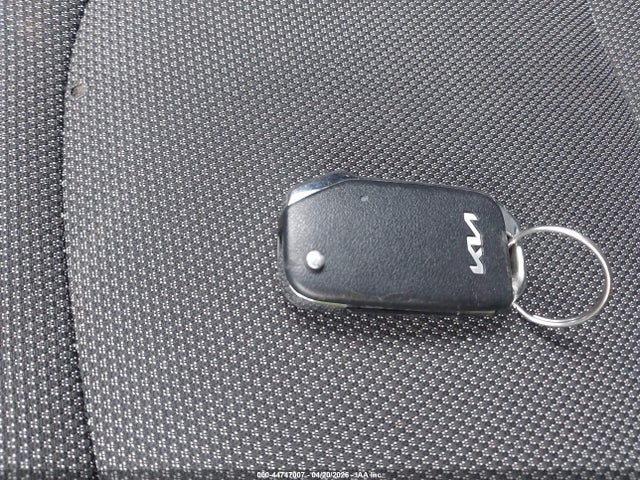 2023 Kia Forte Lxs მანქანა იყიდება აუქციონზე, vin: 3KPF24AD8PE581732, აუქციონის ნომერი: 44747007