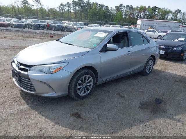 Toyota CAMRY LE 2017 4T1BF1FK7HU377964 Image 2