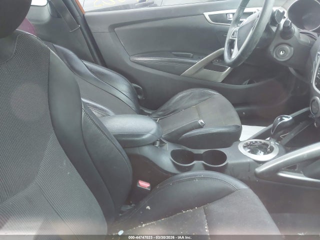 2013 HYUNDAI VELOSTER KMHTC6AD5DU100517 Photo 4