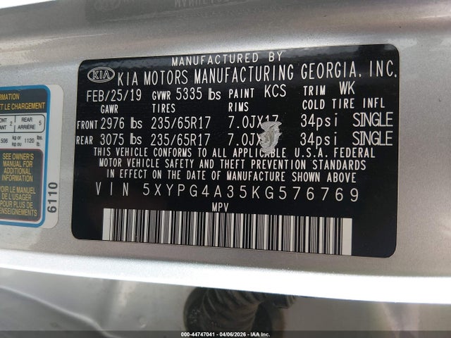 Auction sale of the 2019 Kia Sorento 2.4l Lx, vin: 5XYPG4A35KG576769, lot number: 44747041