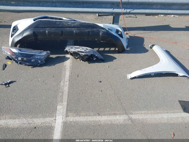 2025 Toyota Rav4 Hybrid Xle Premium მანქანა იყიდება აუქციონზე, vin: JTMB6RFV4SJ074937, აუქციონის ნომერი: 44747051