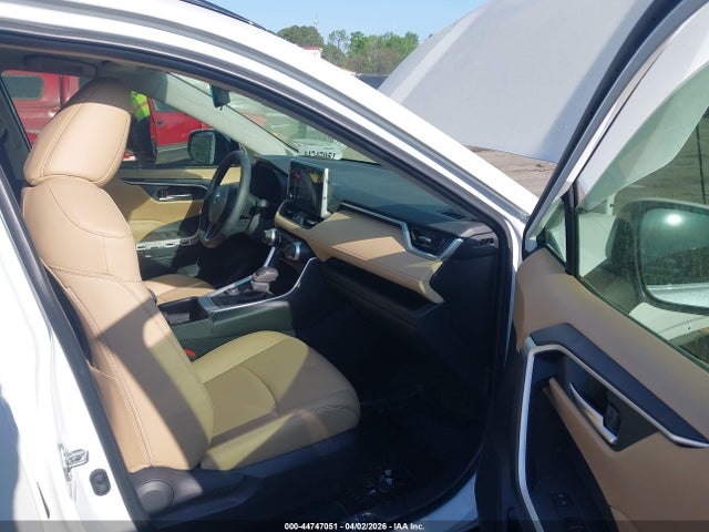 2025 Toyota Rav4 Hybrid Xle Premium მანქანა იყიდება აუქციონზე, vin: JTMB6RFV4SJ074937, აუქციონის ნომერი: 44747051