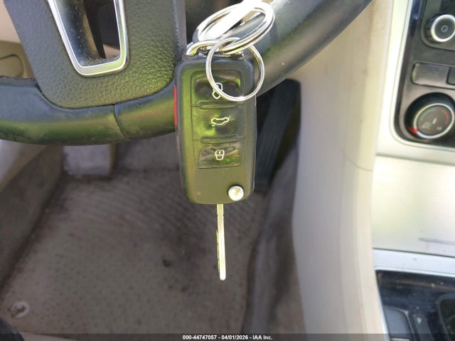 44747057 :رقم المزاد ، 1VWBP7A36DC119355 vin ، 2013 Volkswagen Passat 2.5l Se مزاد بيع